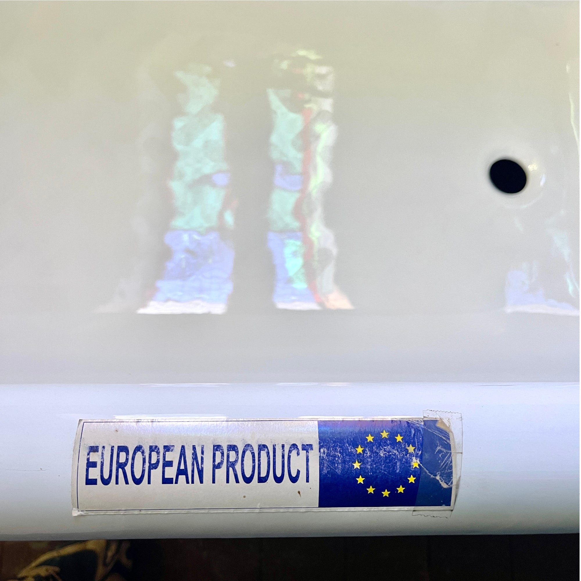 Recor Cast Iron Pedestal Bathtub – NOS Floor Model | Made in Portugal