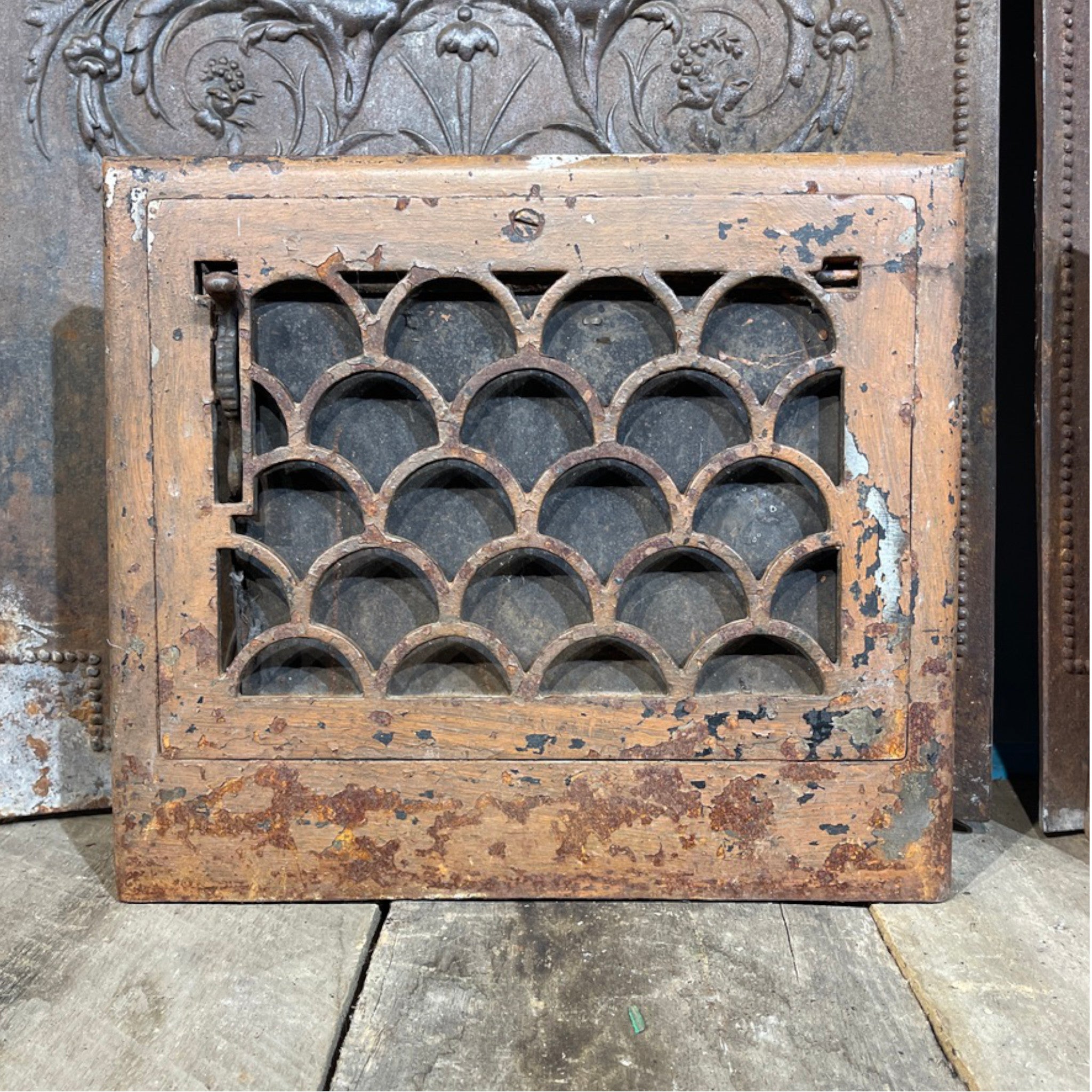 Antique Cast Iron Wall Grate