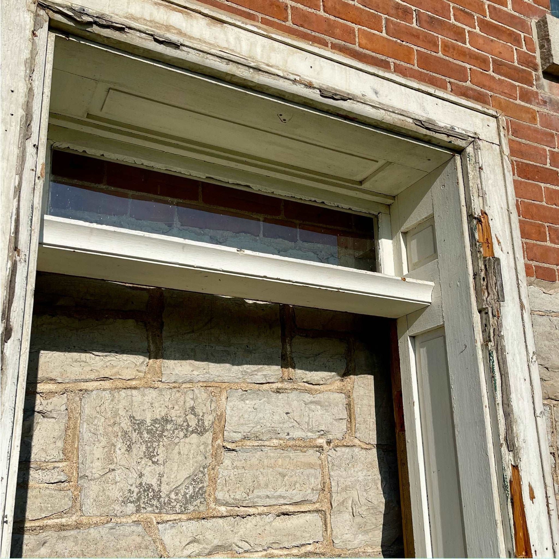 19th Century Doorway With Transom - Salvage-Garden