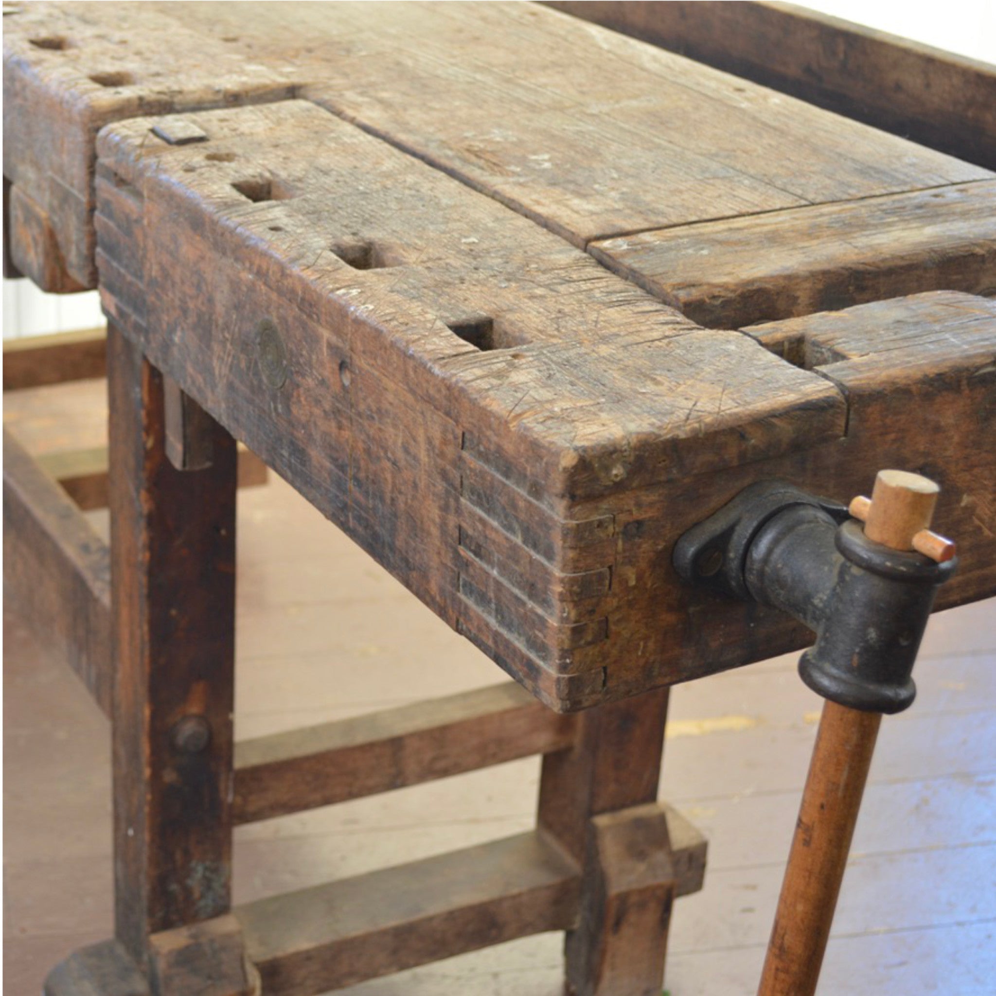 Antique Dutch Carpenter's Bench With 2 Vises – Salvage-Garden
