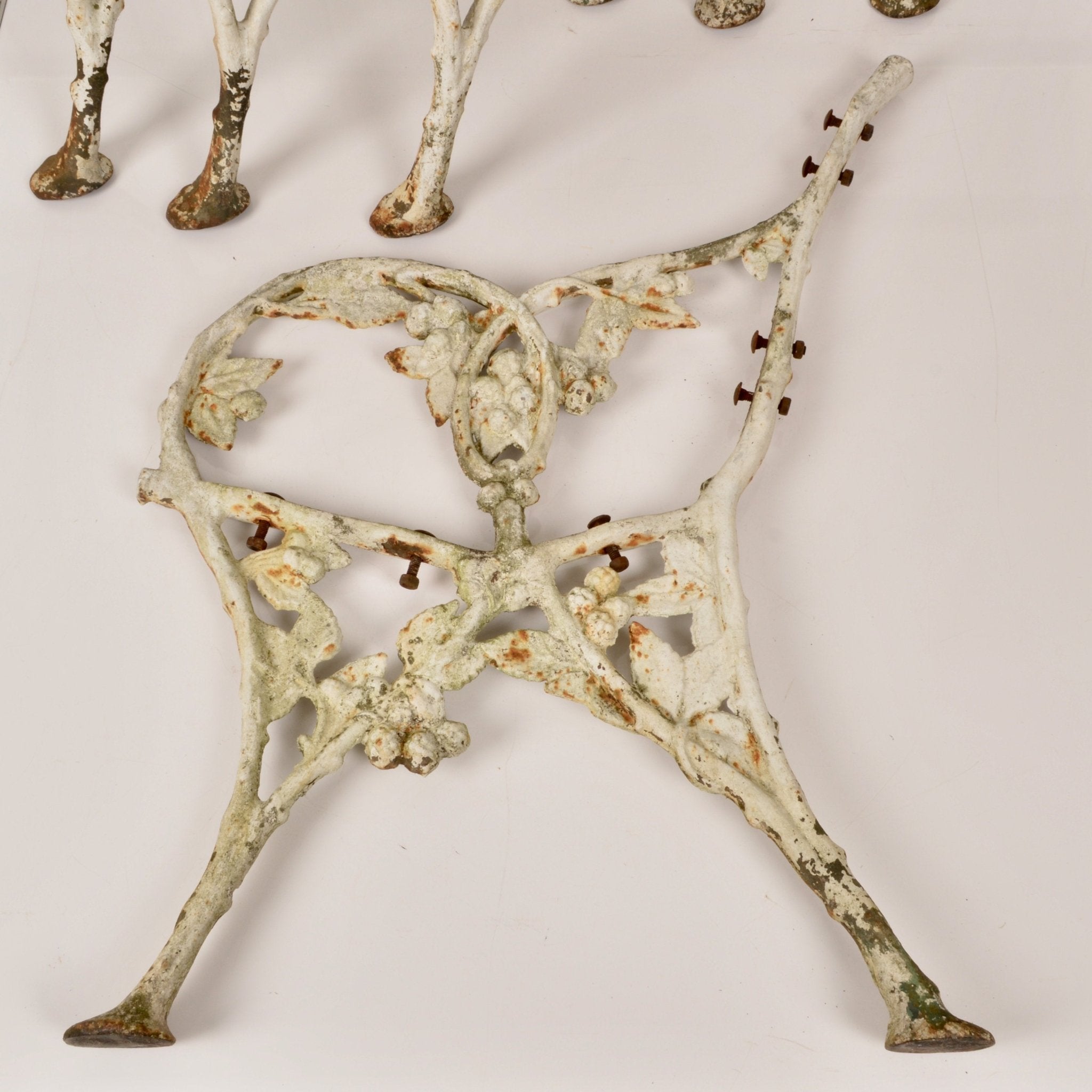 Blackberry & Bramble Cast Iron Bench Ends - Salvage-Garden