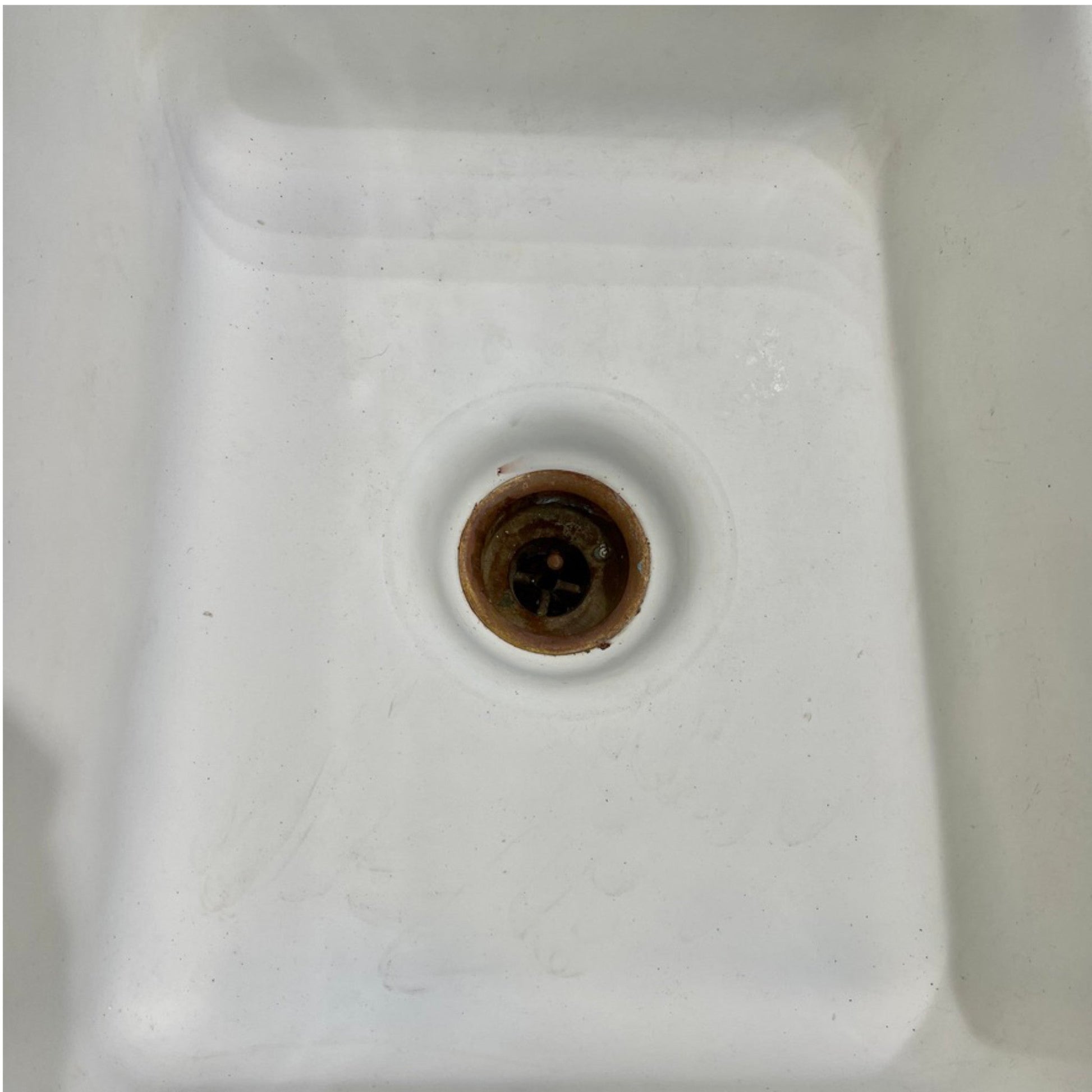 Farmhouse Cast Iron Sink With Draining Board - Salvage-Garden