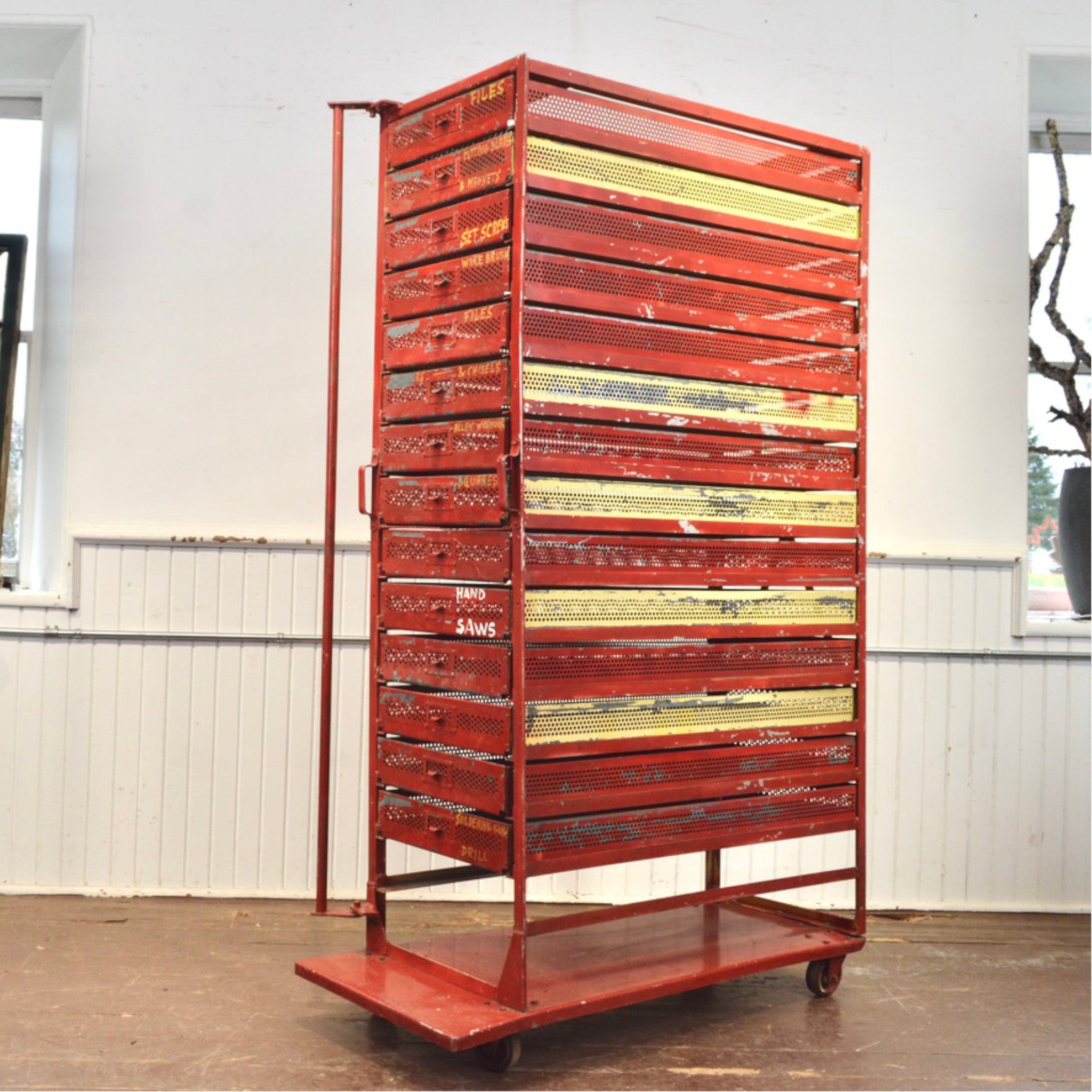 Industrial Carts/Wheeled Tables