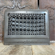 Cast Iron Wall Grate With Octagon Design