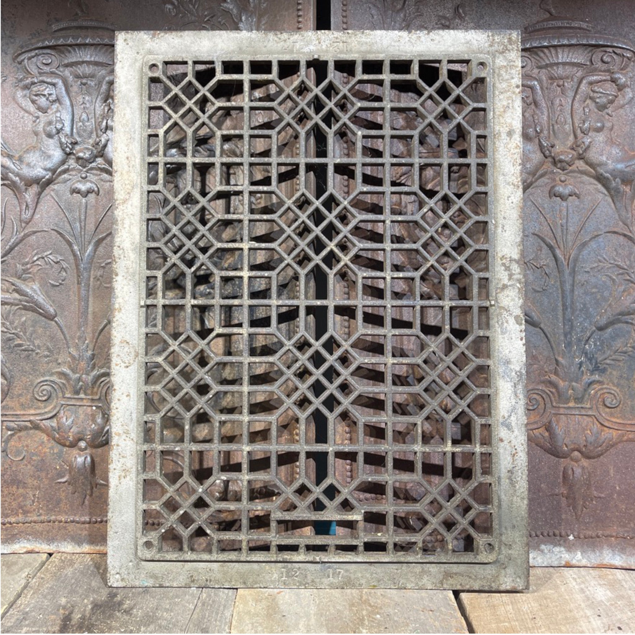 Antique Cast Iron Floor Grate With Nickel Plate Finsih