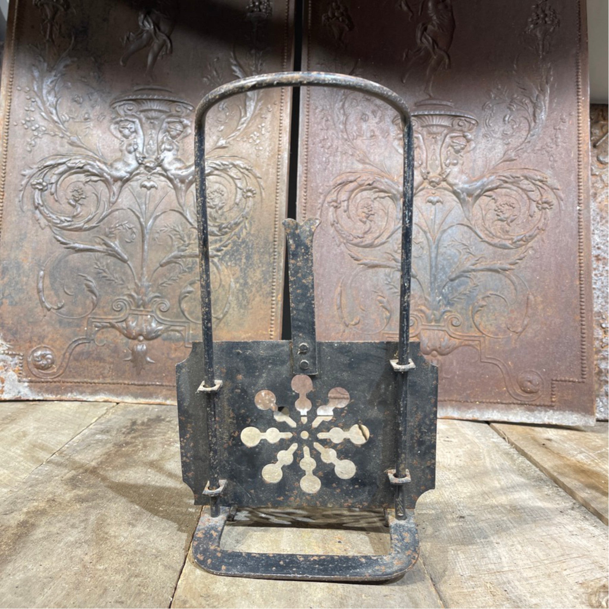 Victorian Fireplace Kettle Warmer/Trivet
