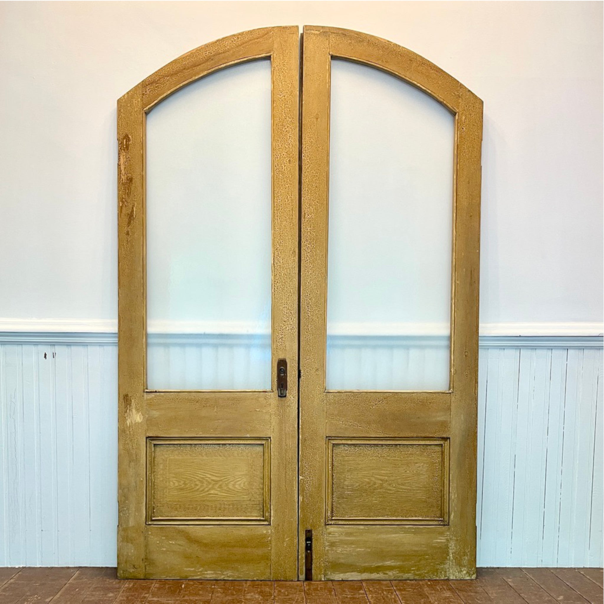 Early 20th Century Arched Interior Double Doors with Original Hardware