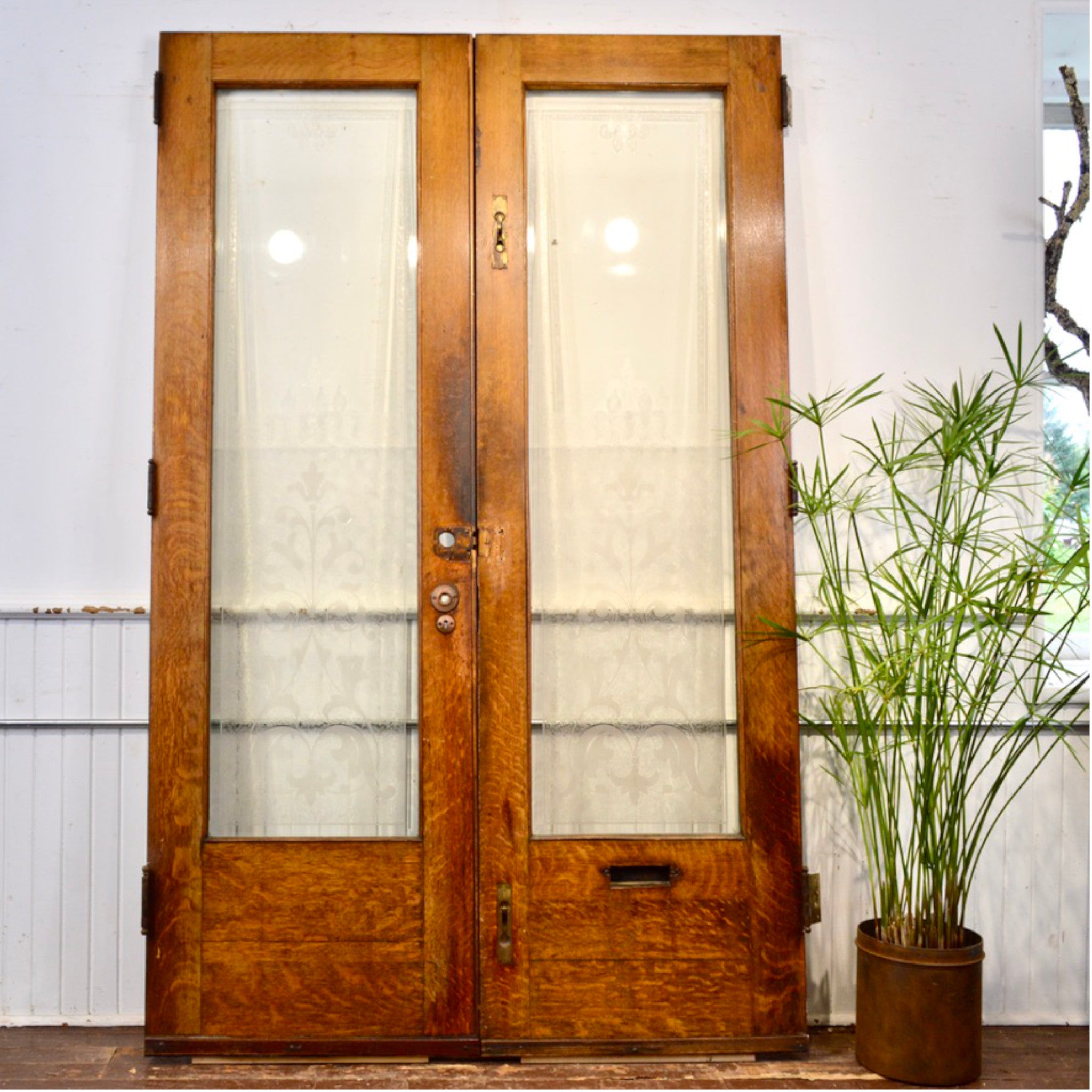 Oak Double Doors With Etched Glass Panels