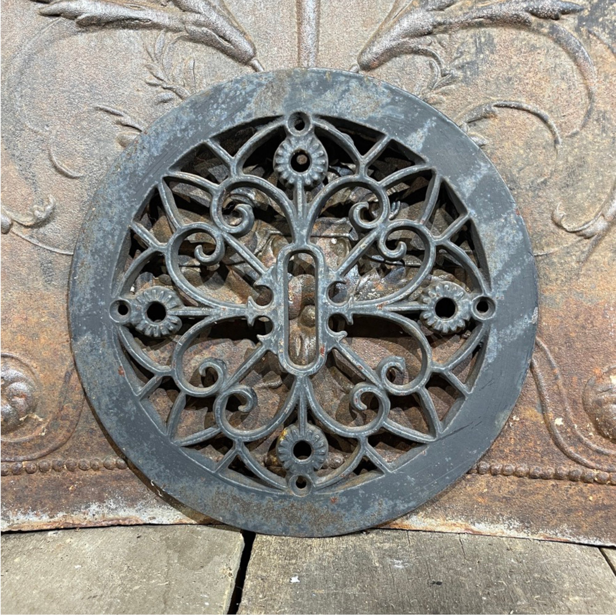 Round Cast Iron Vent Cover