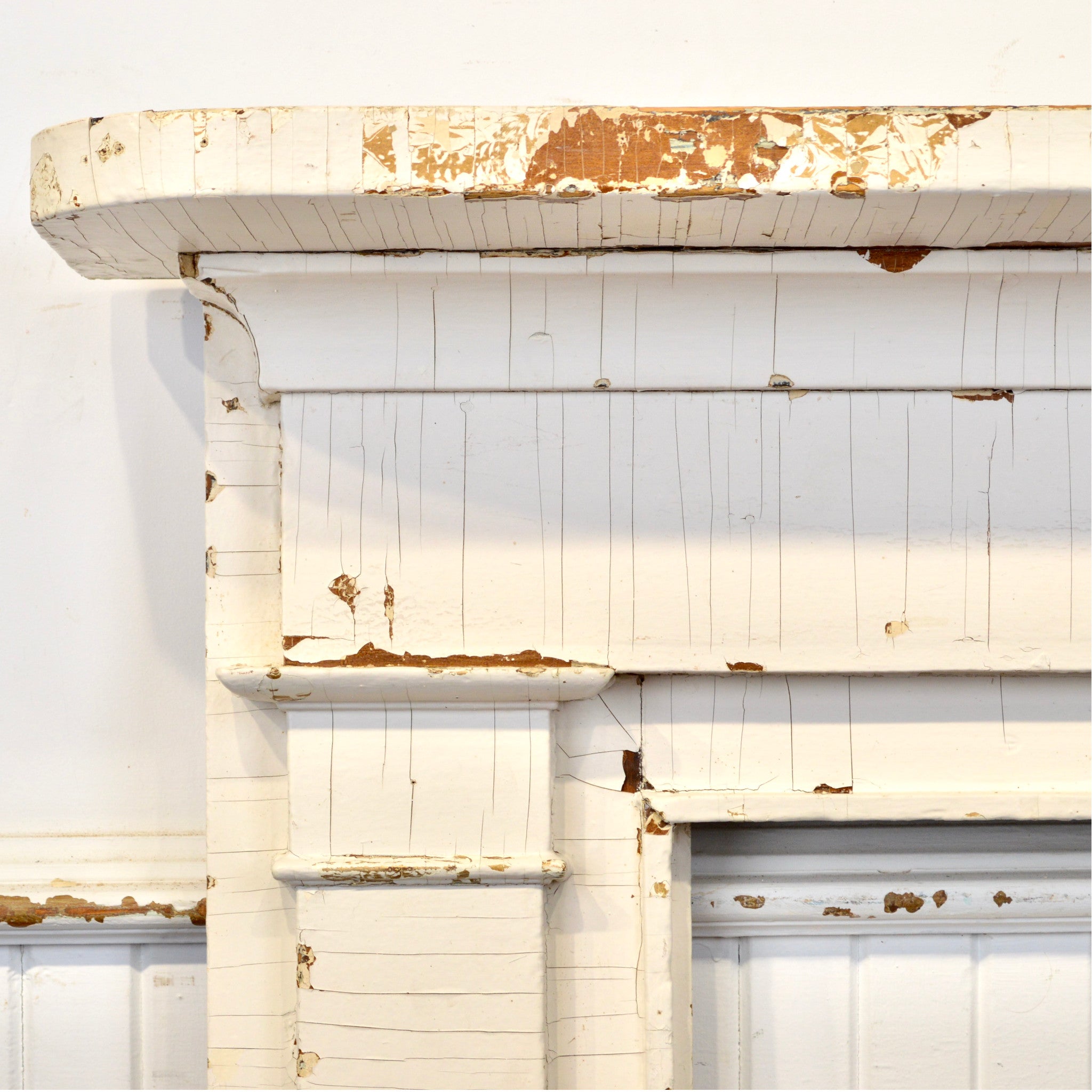 Antique Architectural Fireplace Mantel – Kingston, Ontario