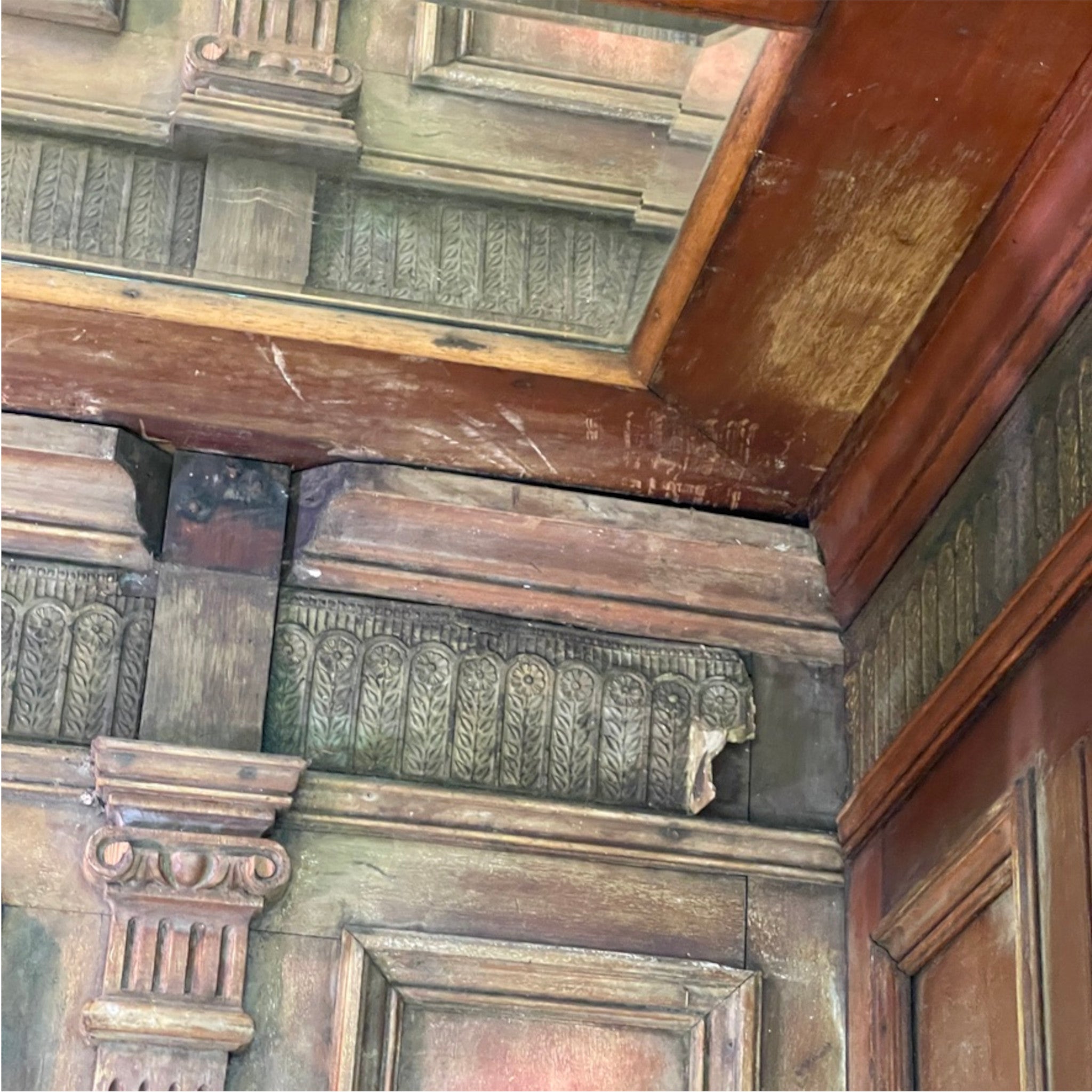 Antique Passenger Elevator Interior Panels with Mirrored Ceiling