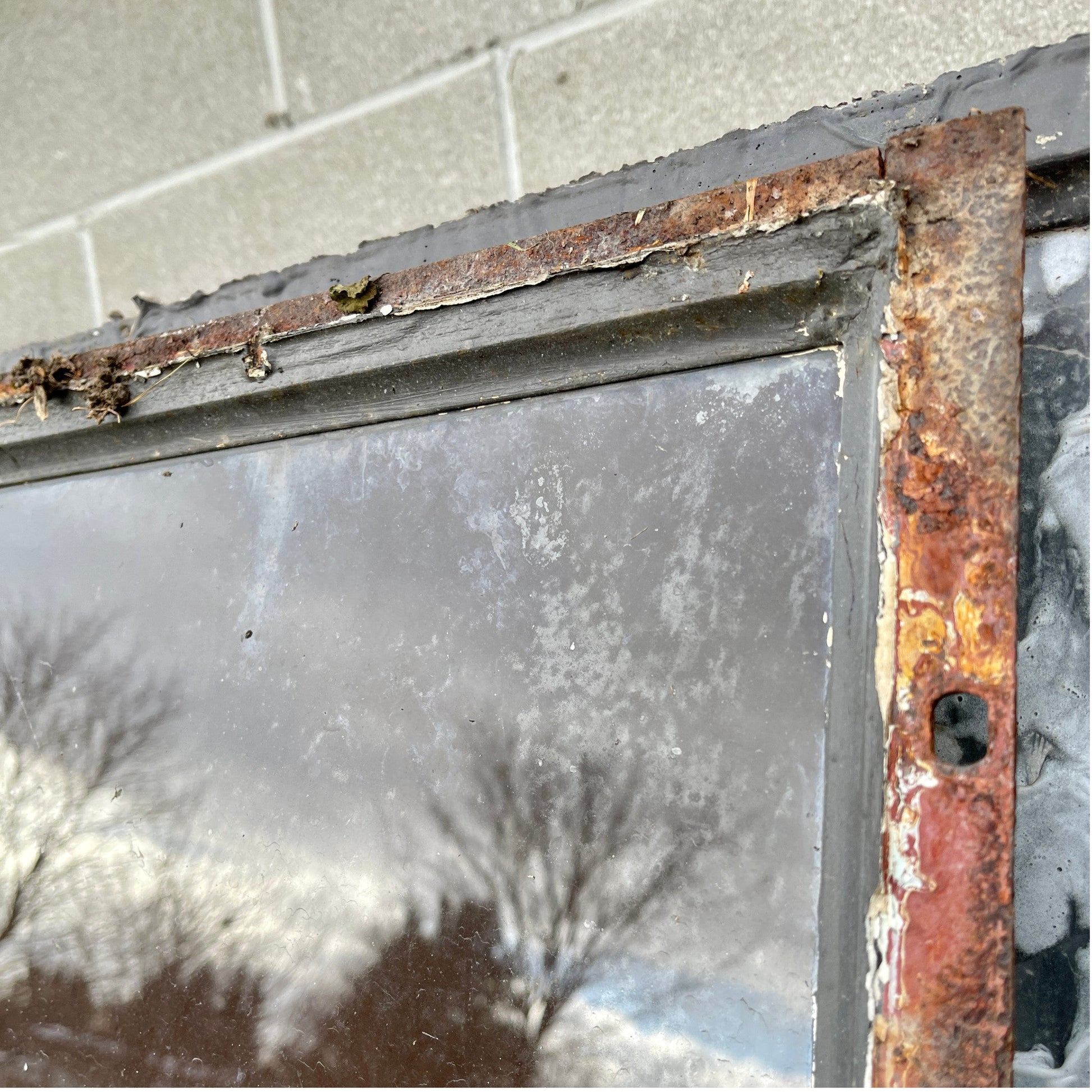 18 Lite Factory Windows With Ventilators - Salvage-Garden