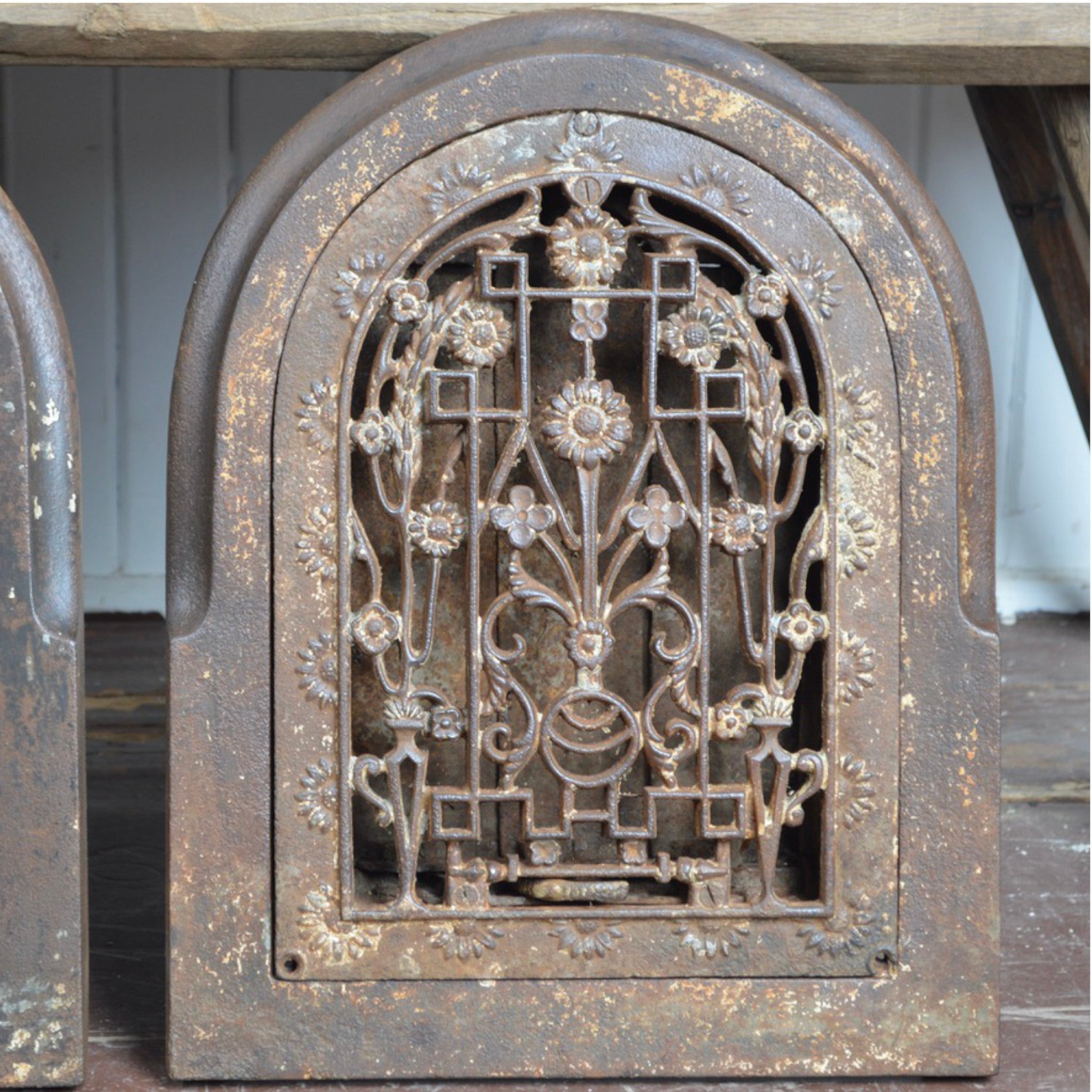 Aesthetic Movement Heat Registers With Wall Brackets - Salvage-Garden