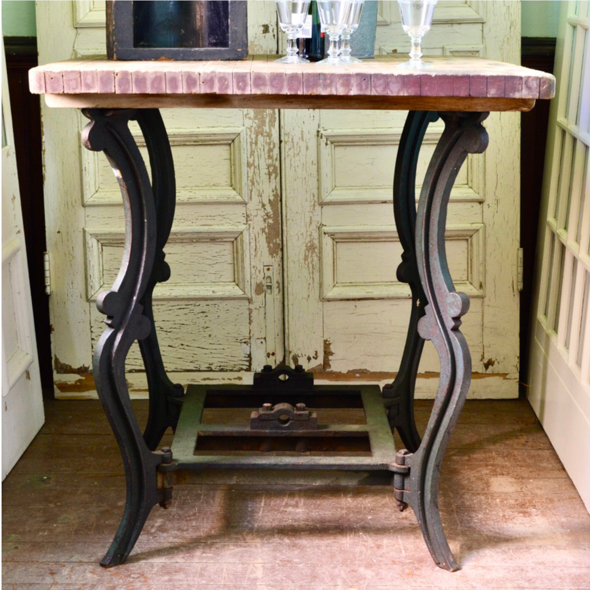 Antique Cast Iron Industrial Table – Salvage-Garden