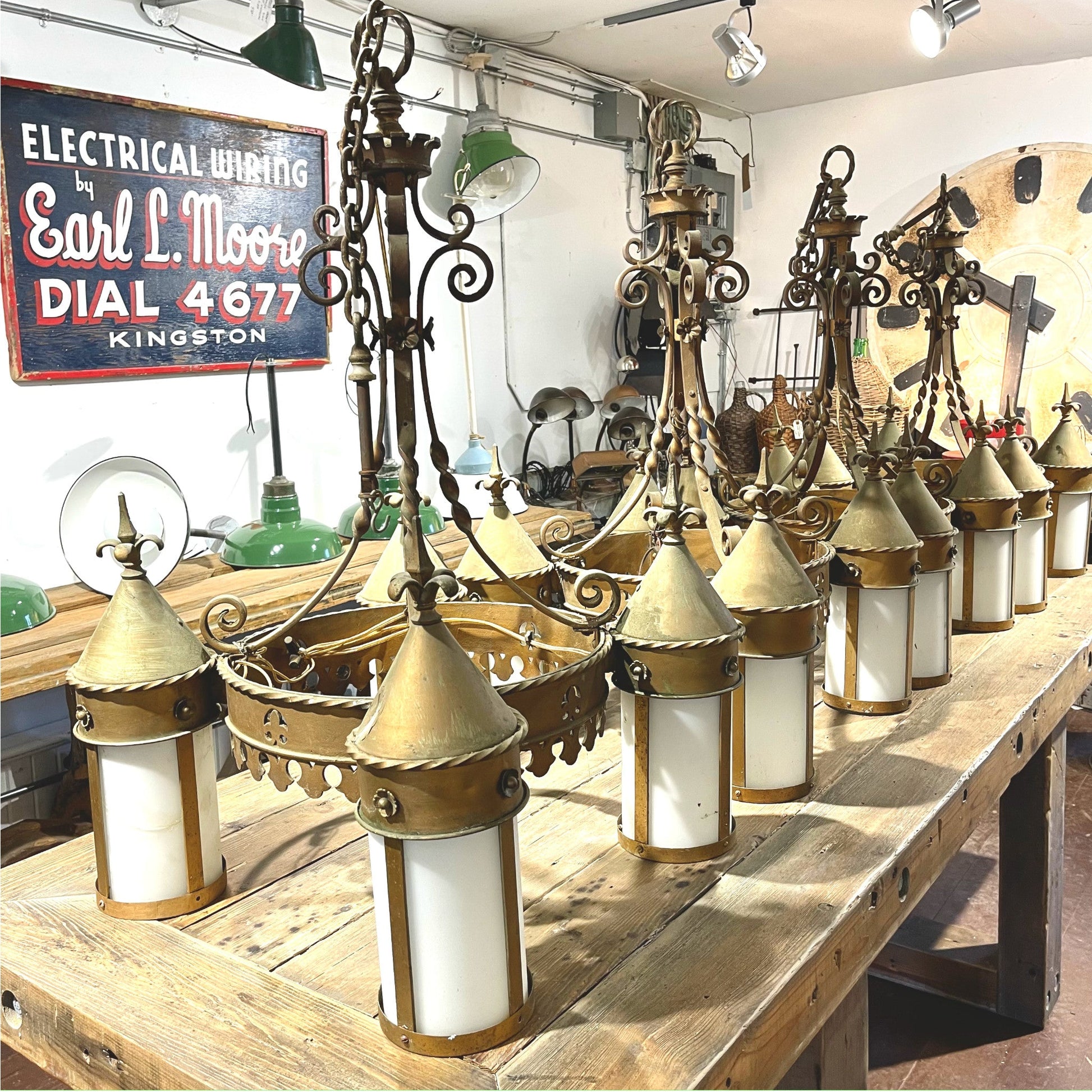 Art Deco Chandeliers From Manitonna Hotel - Salvage-Garden