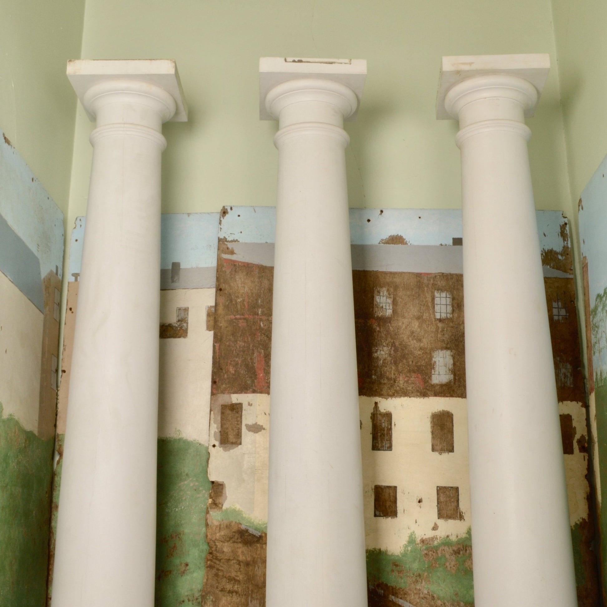 Doric Porch Columns - Salvage-Garden