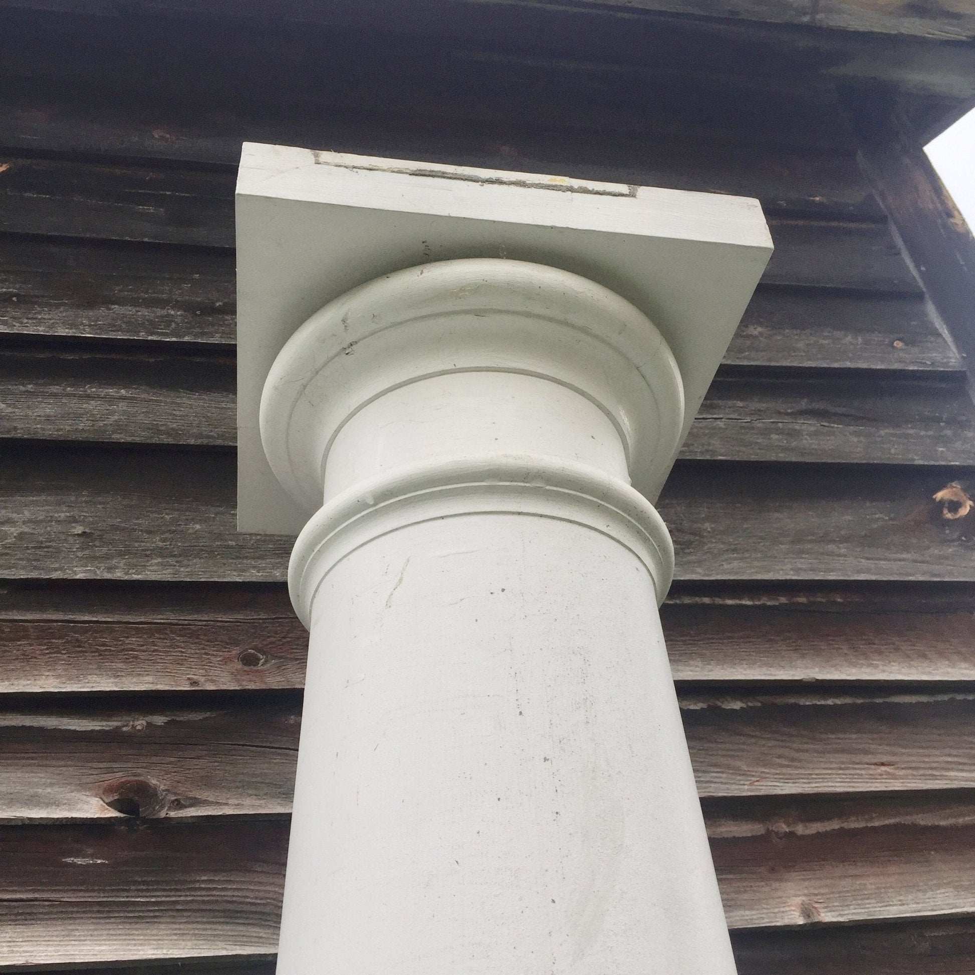 Doric Porch Columns - Salvage-Garden