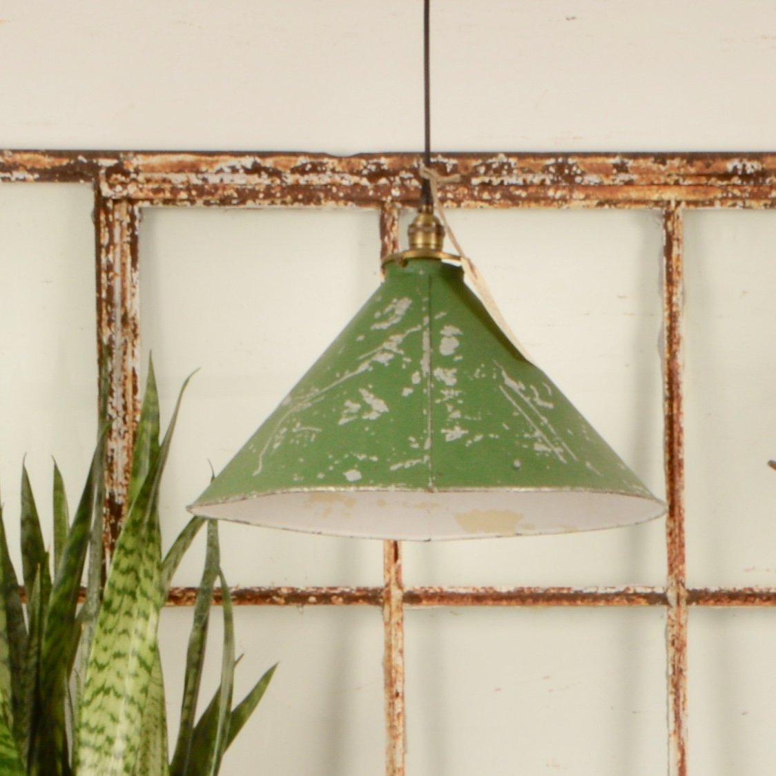 Industrial Task Light Pendant - Salvage-Garden