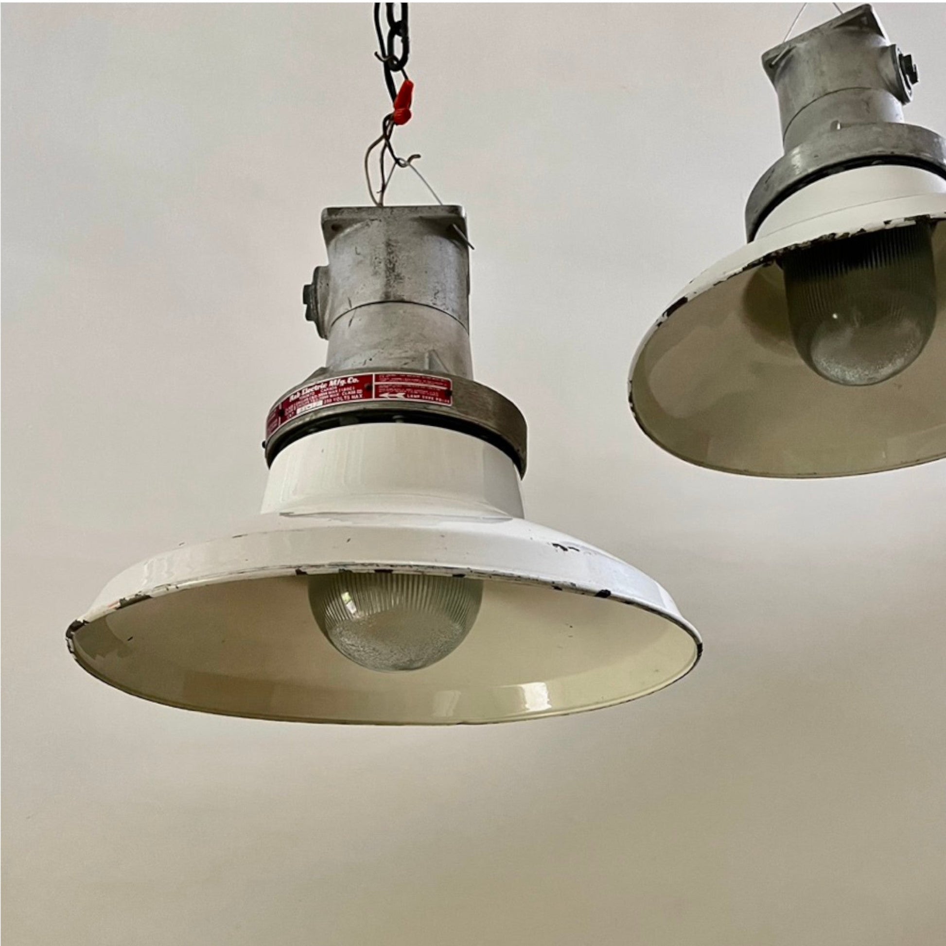 Large Industrial Vapour Proof Lights - Salvage-Garden