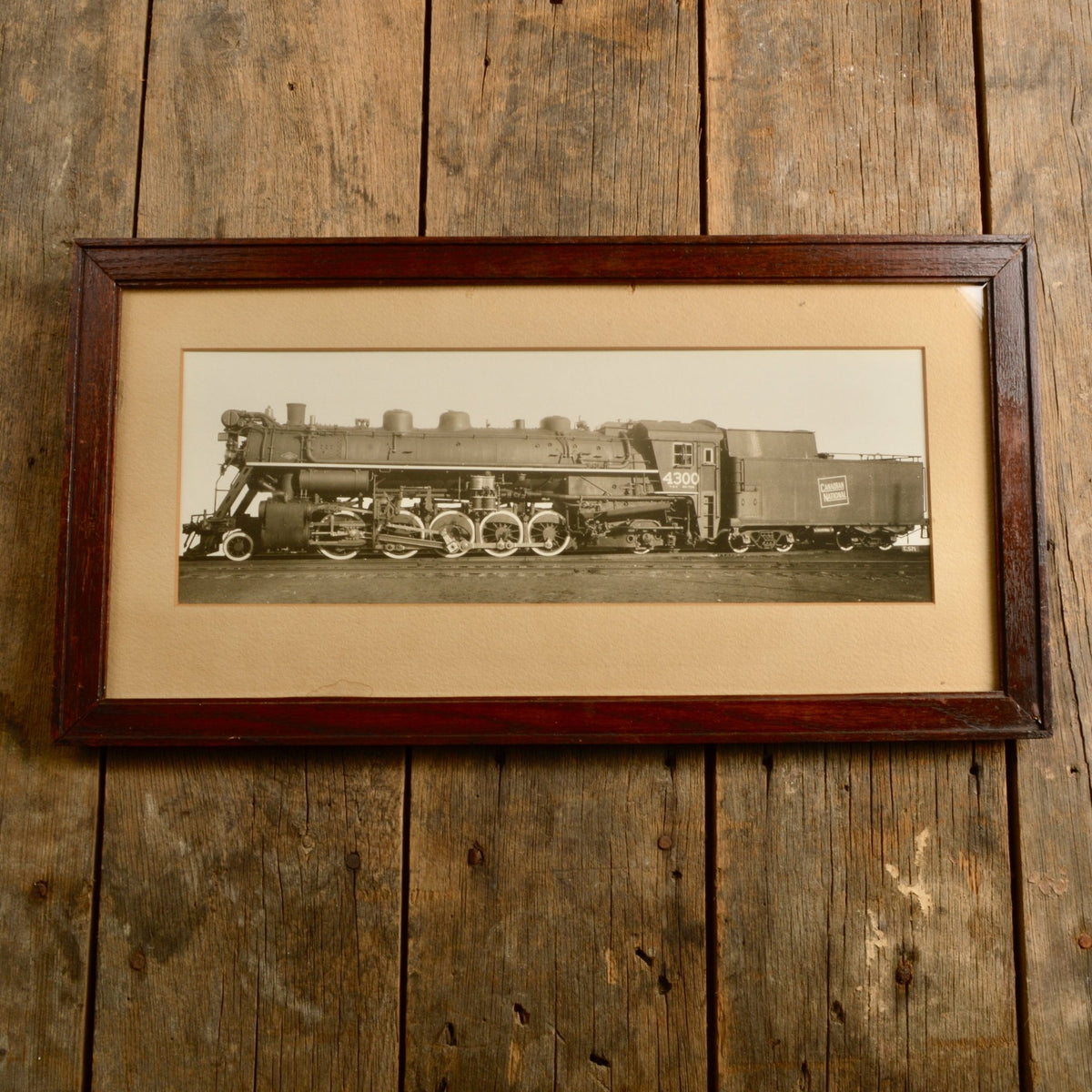 Vintage Steam Engine Photo in Frame – Salvage-Garden